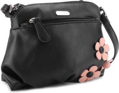 

Lavie Sling Bag