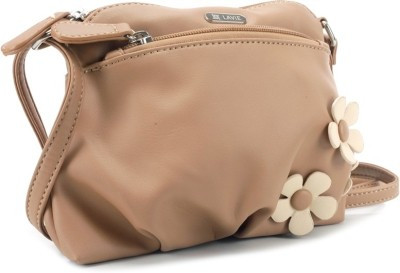 

Lavie Sling Bag