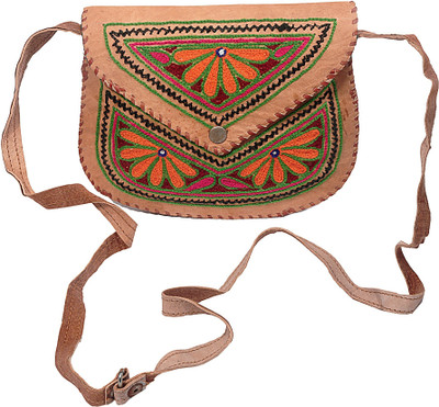 

Desert Craftin Sling Bag(Brown)