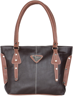 Relevant Yield Shoulder Bag(Black)