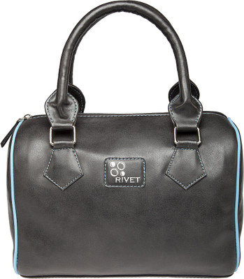 

Rivet Hand-held Bag(Black)