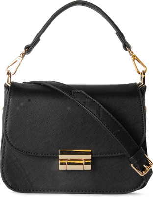 

Van Heusen Shoulder Bag(Black)
