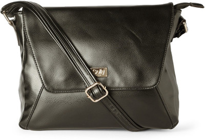 

Allen Solly Messenger Bag(Black)