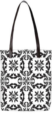 

Snoogg Tote(Black, White)