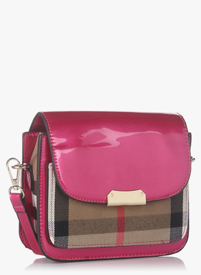 

Senora Hand-held Bag(Pink)