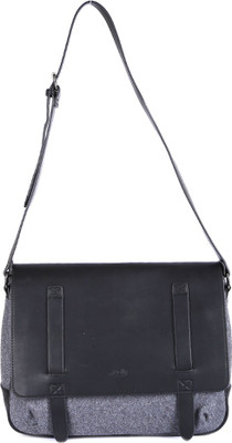 

Allen Solly Shoulder Bag