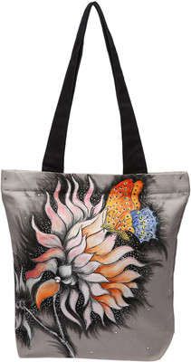 

Pranil Designs Tote(Grey)