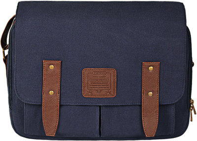 

Purseus Hand-held Bag(Blue)