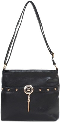 

Gurnoor Shoulder Bag(Black)