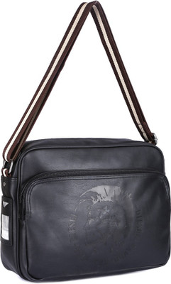 

Diesel Messenger Bag(Black)