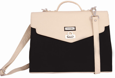 

Esbeda Hand-held Bag(Beige)