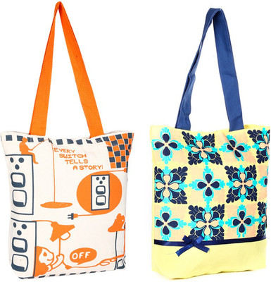 

Kanvas Katha Tote(Multicolor)