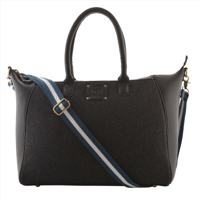 

Hammer Coal Shoulder Bag(Black)