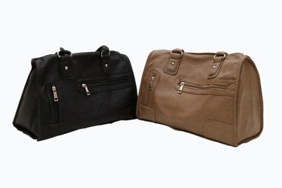 

FAMOSO Hand-held Bag(Beige, Black)