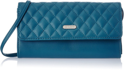 

Lavie Shoulder Bag
