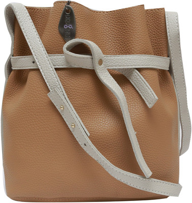 

Pepgirls Shoulder Bag(Tan)