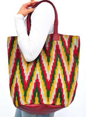 

Atikat Fashion Tote(Multicolor)
