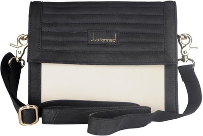 

Justanned Sling Bag(Black)