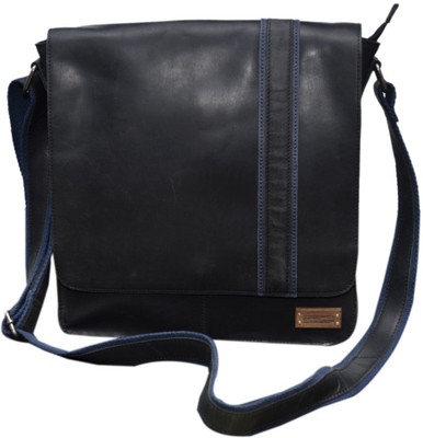 

Le Craf Messenger Bag(Black)