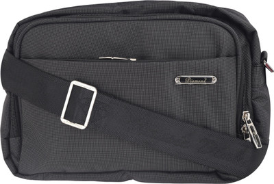 

JOURNEY9 Hand-held Bag(Black)
