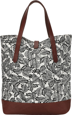 

Krivi Tote(Brown, Black), Black;brown