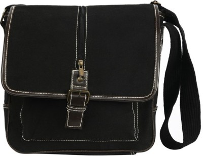 

Needlecrest Messenger Bag(Black)