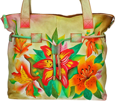 

Niyaro Hand-held Bag(Multicolor)