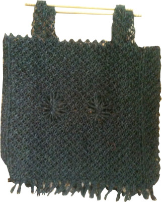 

Mother Earth Hand-held Bag(Black)