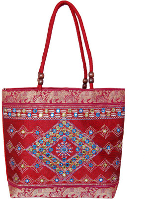 

Womaniya Shoulder Bag(Maroon)