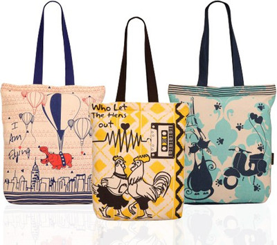 

Kanvas Katha Tote(Multicolor)