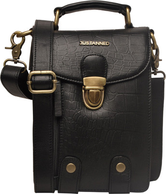 

Justanned Messenger Bag(Black)