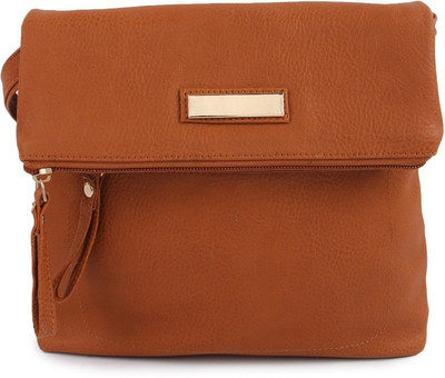 

Kleio Sling Bag(Tan)