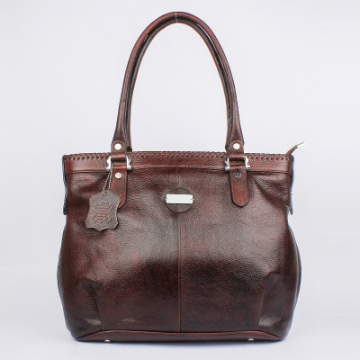 

Hepburnette Shoulder Bag(Brown)