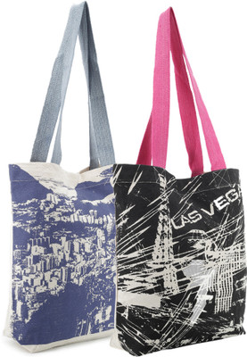 

Kanvas Katha Tote(Multicolor)