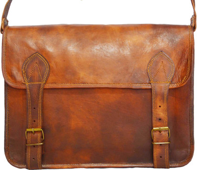 

Craftworld Messenger Bag(Brown)