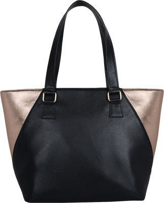 

Berrypeckers Shoulder Bag(Black)
