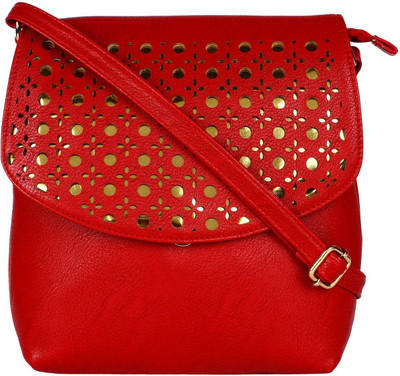 

Glitzy Galz Shoulder Bag(Maroon)