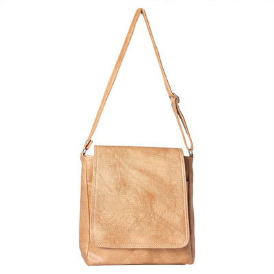 

Impress Sling Bag(Khaki)