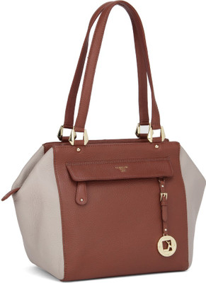 

Da Milano Shoulder Bag(Beige, Tan)