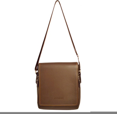 

Lion Heart Messenger Bag(Brown)