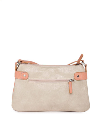 

Baggit Hand-held Bag