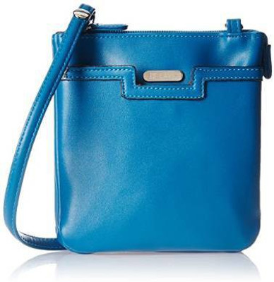 

Lavie Sling Bag