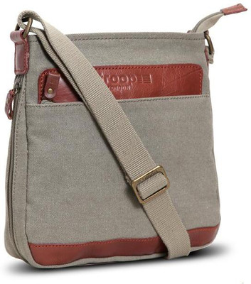 

Troop London Messenger Bag(Khaki)