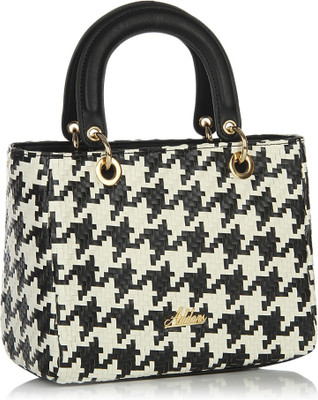 

Addons Hand-held Bag(Black)