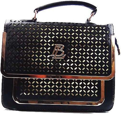 

Fundooshop Sling Bag(Black)