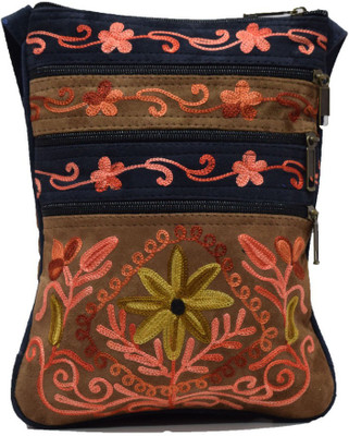 

Sofias Tote(Multicolor)