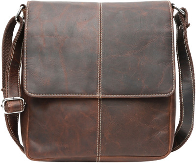 

Leather Junction Messenger Bag(Brown)