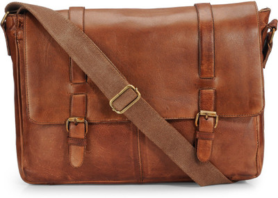 

Teakwood Messenger Bag(Tan)