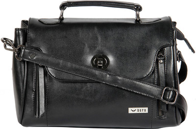 

Bern Hand-held Bag(Black)