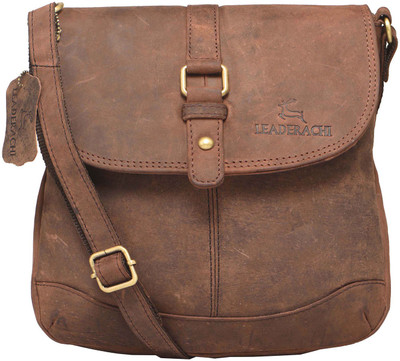 

Leaderachi Sling Bag(Brown)